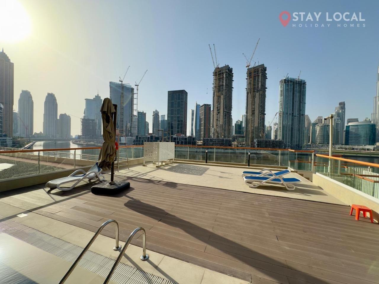 Laid-back I Location I Free Parking I Canal View Apartment